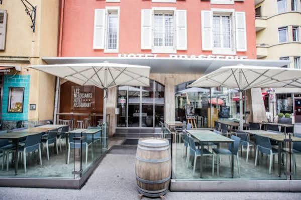 Les Negociants Hotell Vevey Exteriör bild